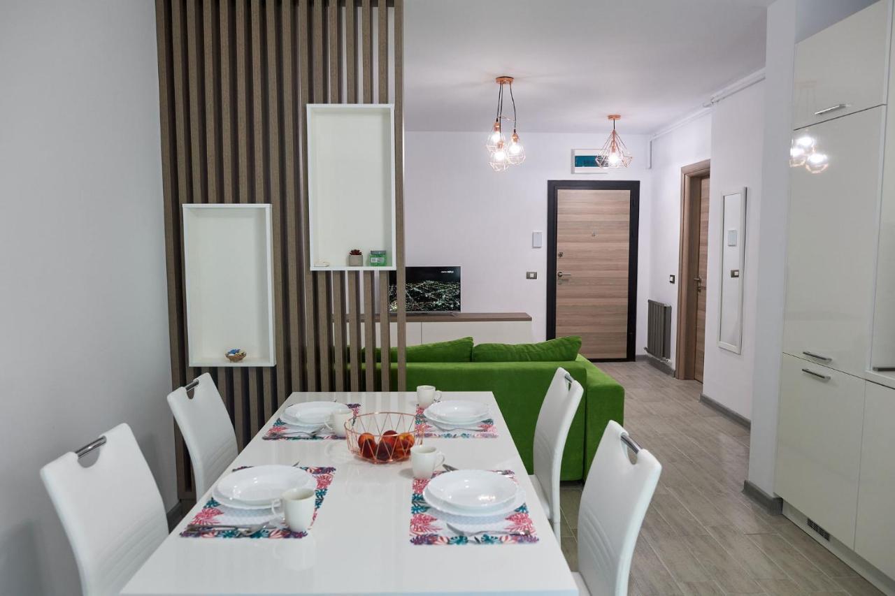 Vibe Apartment- Spa N Pools Beach Resort Năvodari Eksteriør billede